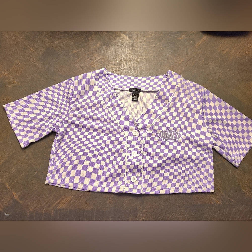 Rue21 small Checkered Crop Top